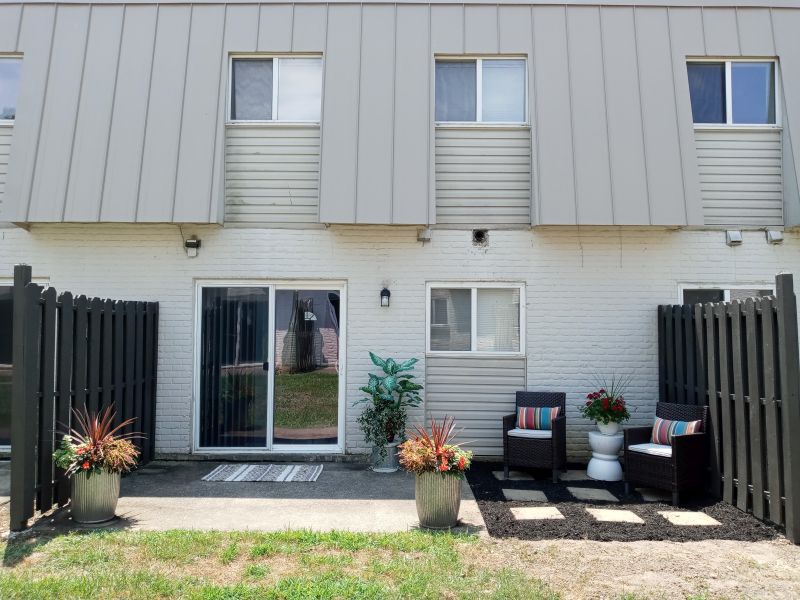 Gallery Saratoga Place Apartments